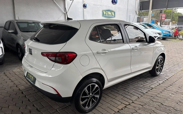 imagem-https://www.socarrao.com.br/sc-vehicle-images-prod/4462059/1793133515958-QVJHTyBCUkFOQ08gNC5qcGc.jpg