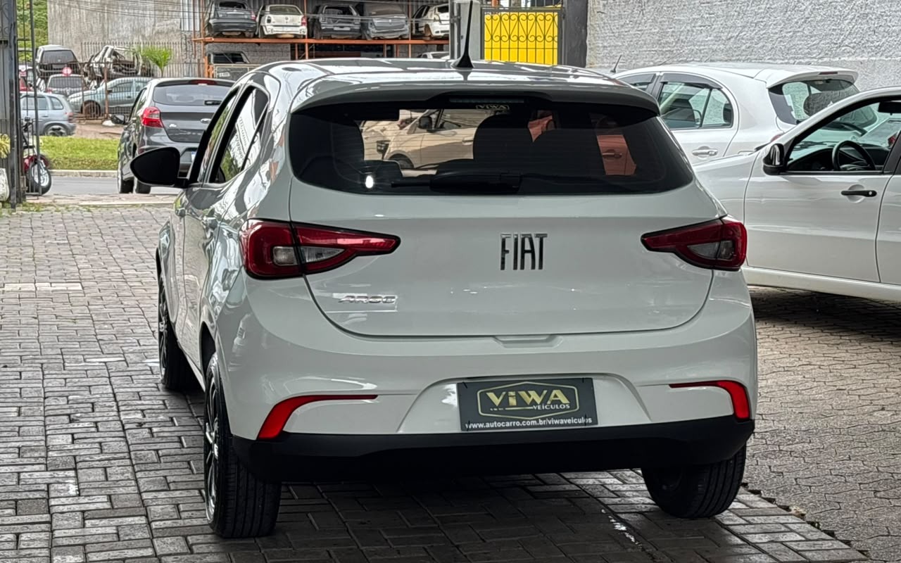 imagem-https://www.socarrao.com.br/sc-vehicle-images-prod/4462059/1793133757521-QVJHTyBCUkFOQ08gMTMuanBn.jpg