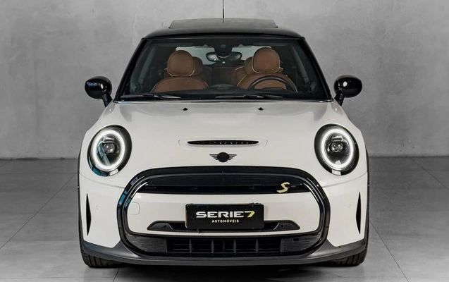 imagem-https://www.socarrao.com.br/sc-vehicle-images-prod/4462085/1793382829467-8611491_2_B_747c3f1293.jpeg