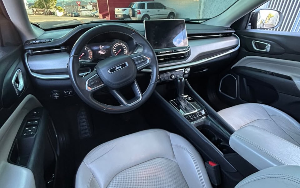 imagem-https://www.socarrao.com.br/sc-vehicle-images-prod/4462096/1793133720049-V2hhdHNBcHAgSW1hZ2UgMjAyNi0xMC0yNiBhdCAxNy41Ny4xOCAoMykuanBlZw.jpeg