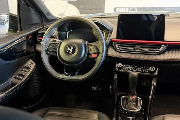 imagem-https://www.socarrao.com.br/sc-vehicle-images-prod/4462228/1793134414979-8601678_8_B_b2ed53f2af.jpeg