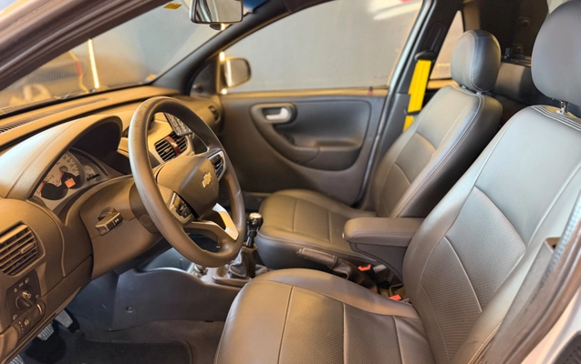 imagem-https://www.socarrao.com.br/sc-vehicle-images-prod/4462231/1793134187348-a4b01880-fa0c-4586-b1e5-2df57b9cb9ab.jpg