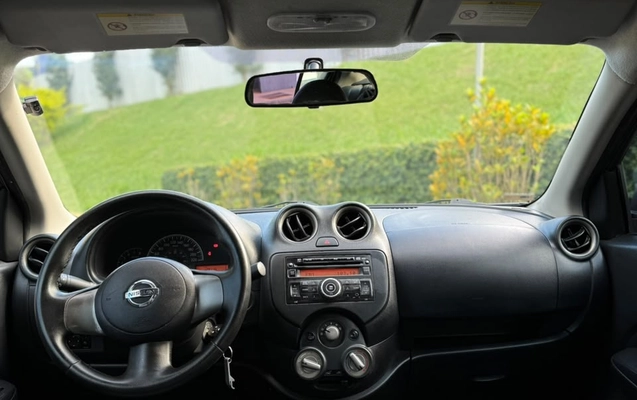 imagem-https://www.socarrao.com.br/sc-vehicle-images-prod/4462232/1793134226716-003_c8ce4a96635d434e5fa9b7a32489f777.jpg