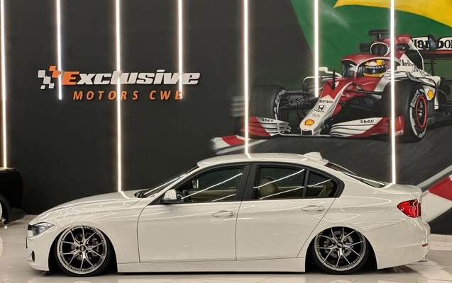 imagem-https://www.socarrao.com.br/sc-vehicle-images-prod/4462256/1793134398956-6da64373-3993-4cbf-bc75-aef748f823a8.jpg