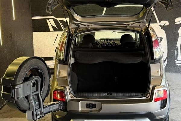 imagem-https://www.socarrao.com.br/sc-vehicle-images-prod/4462339/1793134925167-8609866_10_B_545acccbb3.jpeg