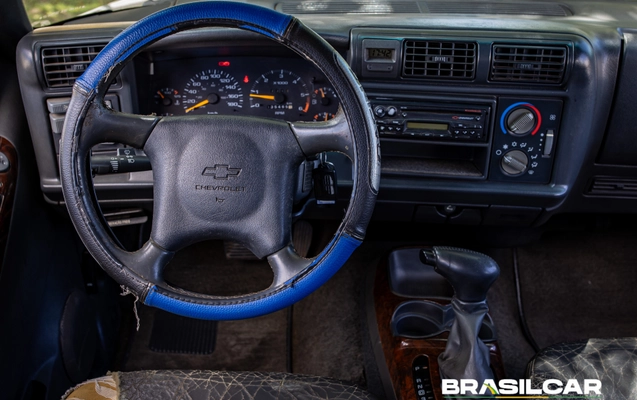 imagem-https://www.socarrao.com.br/sc-vehicle-images-prod/4462340/1793134857670-003_637241f0fe4f8b6e6bca5eb937e2a3a9.jpg