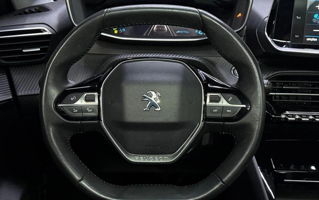 imagem-https://www.socarrao.com.br/sc-vehicle-images-prod/4462471/1793135388843-8461246_7_B_e504706959.jpeg
