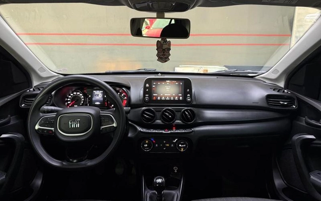 imagem-https://www.socarrao.com.br/sc-vehicle-images-prod/4462493/1793135423556-8380748_13_B_b54a35a03d.jpeg