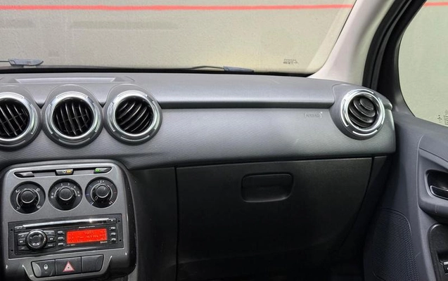 imagem-https://www.socarrao.com.br/sc-vehicle-images-prod/4462505/1793135432114-8147824_8_B_3c9bdbe8b4.jpeg