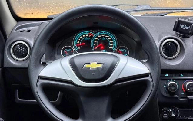 imagem-https://www.socarrao.com.br/sc-vehicle-images-prod/4462519/1793135442649-8282718_8_B_bf08976e58.jpeg