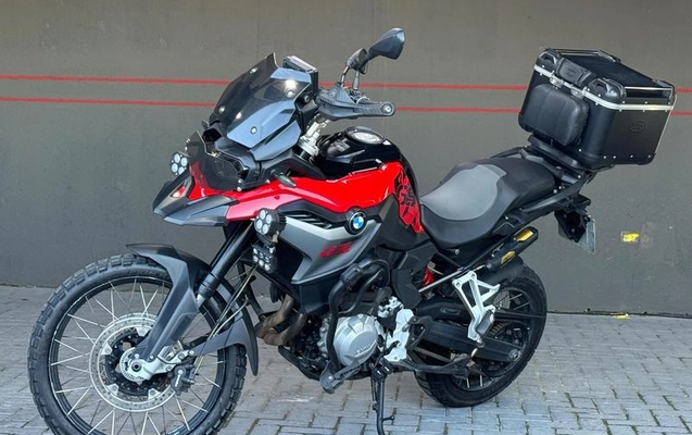 imagem-https://www.socarrao.com.br/sc-vehicle-images-prod/4462566/1793135532754-8258266_0_B_5ccef8dd22.jpeg