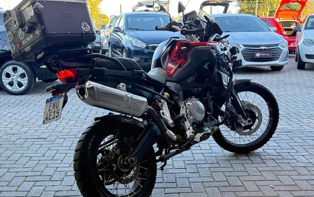 imagem-https://www.socarrao.com.br/sc-vehicle-images-prod/4462566/1793135532768-8258266_4_B_716f73ca71.jpeg