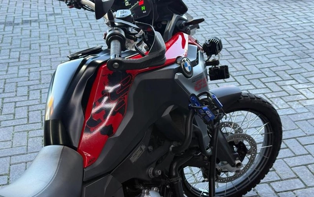 imagem-https://www.socarrao.com.br/sc-vehicle-images-prod/4462566/1793135532770-8258266_5_B_c229bbe59f.jpeg