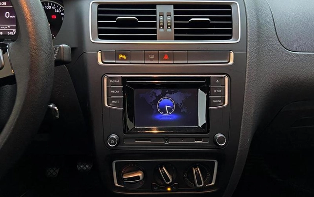 imagem-https://www.socarrao.com.br/sc-vehicle-images-prod/4462568/1793135536279-8609241_6_B_2007d23606.jpeg