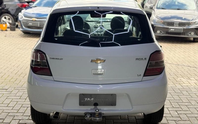 imagem-https://www.socarrao.com.br/sc-vehicle-images-prod/4462569/1793135557835-8440625_5_B_ccd539b54d.jpeg