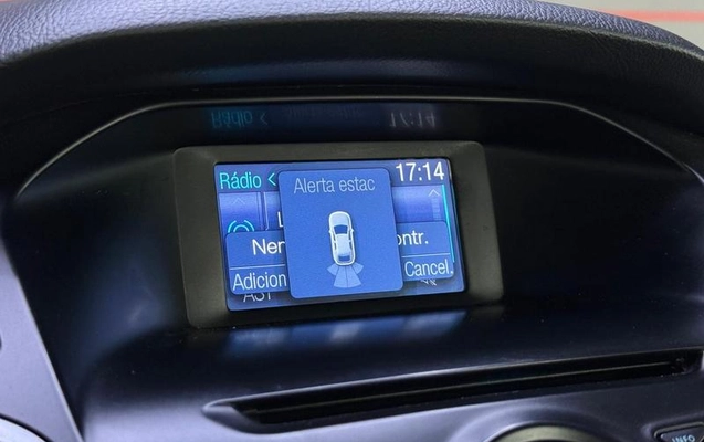 imagem-https://www.socarrao.com.br/sc-vehicle-images-prod/4462590/1793135603694-8608888_13_B_5a19dc6e1e.jpeg