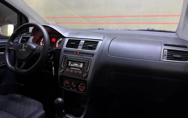 imagem-https://www.socarrao.com.br/sc-vehicle-images-prod/4462622/1793135629644-8598234_12_B_32e44bafae.jpeg