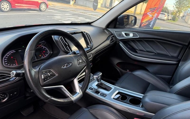 imagem-https://www.socarrao.com.br/sc-vehicle-images-prod/4462625/1793135631355-8611198_17_B_bc1bf76a86.jpeg