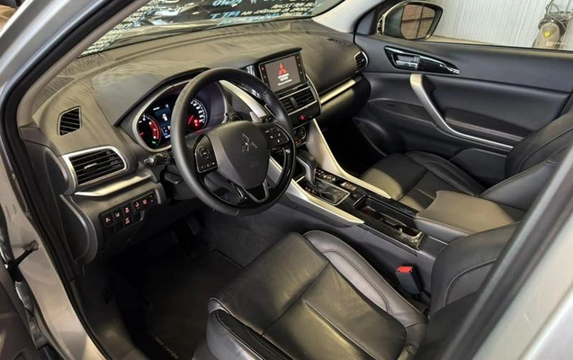 imagem-https://www.socarrao.com.br/sc-vehicle-images-prod/4462652/1793135651258-8536636_5_B_8b8d8474bb.jpeg