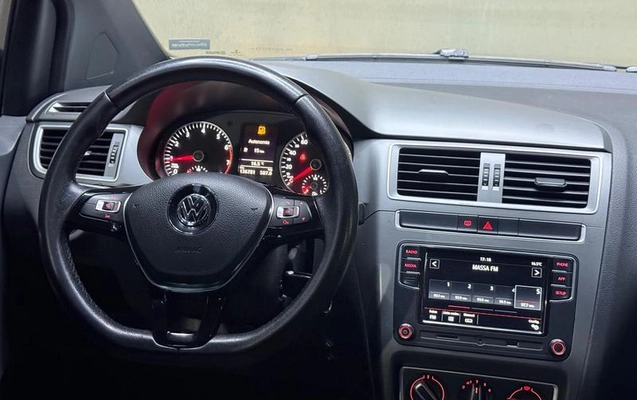 imagem-https://www.socarrao.com.br/sc-vehicle-images-prod/4462656/1793135655940-8539047_8_B_a94e8569b5.jpeg