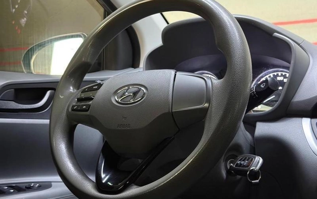imagem-https://www.socarrao.com.br/sc-vehicle-images-prod/4462674/1793135738528-8432567_9_B_89c5cdc7e4.jpeg