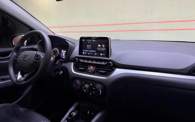 imagem-https://www.socarrao.com.br/sc-vehicle-images-prod/4462679/1793135771509-8589907_12_B_626fcd8843.jpeg