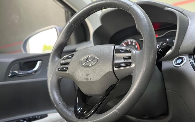 imagem-https://www.socarrao.com.br/sc-vehicle-images-prod/4462685/1793135784973-8479872_9_B_f5d4e07a49.jpeg