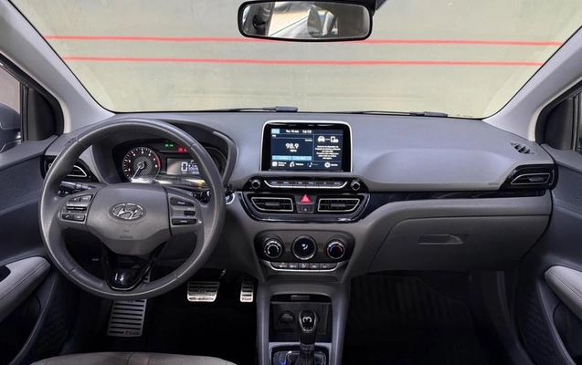 imagem-https://www.socarrao.com.br/sc-vehicle-images-prod/4462685/1793135784977-8479872_12_B_3eec538643.jpeg