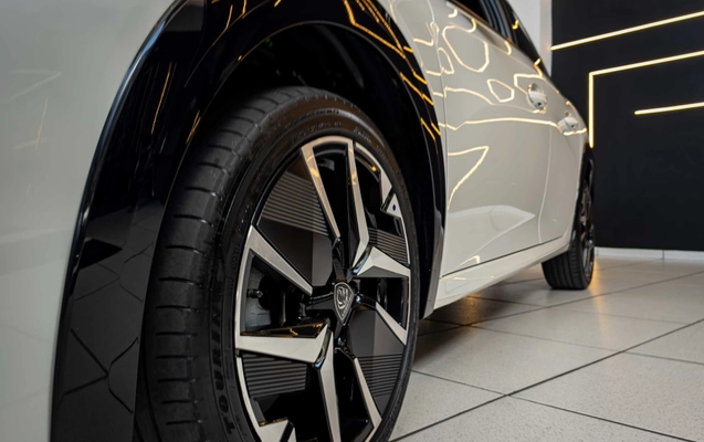 imagem-https://www.socarrao.com.br/sc-vehicle-images-prod/4462733/1793135821593-3e28bf61-c183-4e6c-b3d1-741ed9bf7486.jpg
