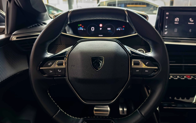 imagem-https://www.socarrao.com.br/sc-vehicle-images-prod/4462733/1793135821618-e0ae41aa-0032-42d7-be2d-16ef8717b927.jpg