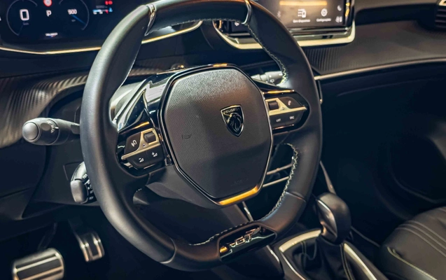 imagem-https://www.socarrao.com.br/sc-vehicle-images-prod/4462733/1793135821622-9898efdd-d025-47db-bcee-999fe101482a.jpg
