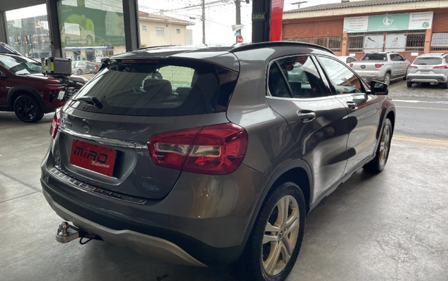 imagem-https://www.socarrao.com.br/sc-vehicle-images-prod/4462769/1793135850138-app-photos-6skDS5V4osbk7Ljm3GJKAKxNsDdlYxFe.jpg