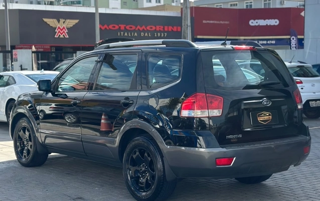 imagem-https://www.socarrao.com.br/sc-vehicle-images-prod/4462770/1793135850575-gb-e6ad7e7.jpeg