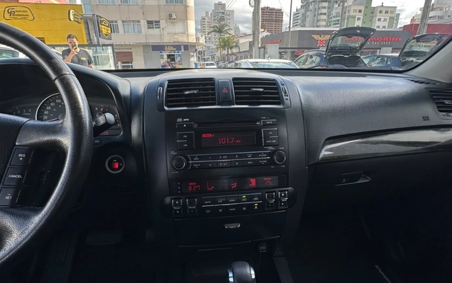 imagem-https://www.socarrao.com.br/sc-vehicle-images-prod/4462770/1793135850579-gb-e696a7d.jpeg