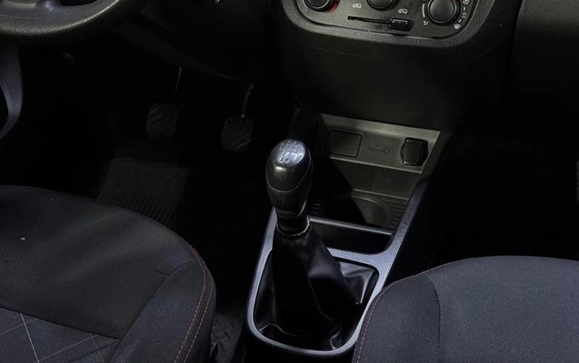 imagem-https://www.socarrao.com.br/sc-vehicle-images-prod/4462771/1793135859951-8491968_16_B_62ff290af0.jpeg