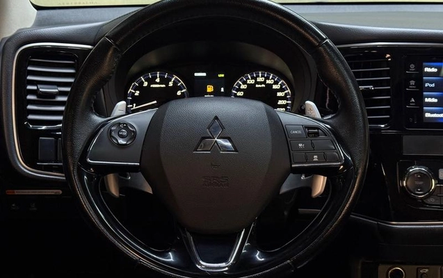 imagem-https://www.socarrao.com.br/sc-vehicle-images-prod/4462889/1793136304069-8593911_8_B_87e7265b9a.jpeg
