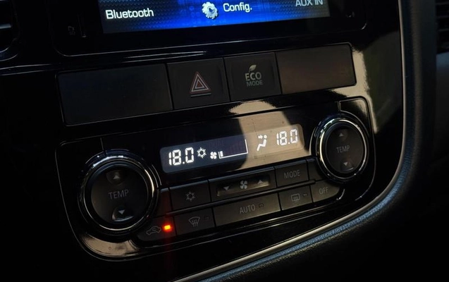 imagem-https://www.socarrao.com.br/sc-vehicle-images-prod/4462889/1793136304086-8593911_16_B_bdc086e88e.jpeg