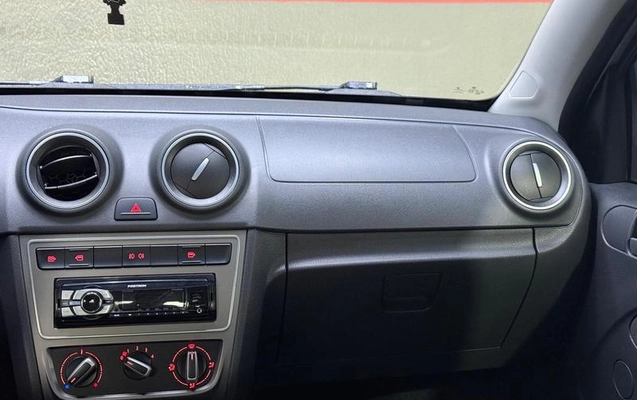 imagem-https://www.socarrao.com.br/sc-vehicle-images-prod/4462911/1793136423422-8598191_10_B_25df6ca5df.jpeg