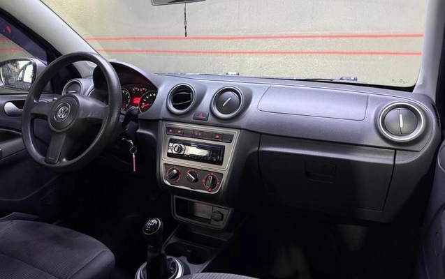 imagem-https://www.socarrao.com.br/sc-vehicle-images-prod/4462911/1793136423425-8598191_12_B_7dd2773c91.jpeg