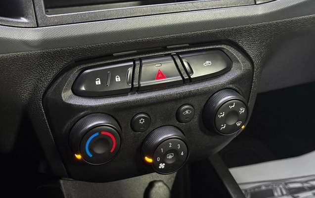 imagem-https://www.socarrao.com.br/sc-vehicle-images-prod/4462944/1793136636945-8433811_16_B_3d9eaeb698.jpeg