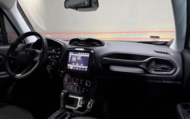 imagem-https://www.socarrao.com.br/sc-vehicle-images-prod/4462962/1793136862816-7991202_11_B_8f81875e62.jpeg