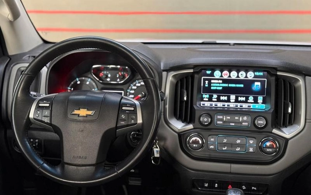imagem-https://www.socarrao.com.br/sc-vehicle-images-prod/4462964/1793136904945-8313767_12_B_7581a9b401.jpeg