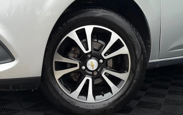 imagem-https://www.socarrao.com.br/sc-vehicle-images-prod/4462965/1793136948191-8541437_1_B_4acdcabf54.jpeg