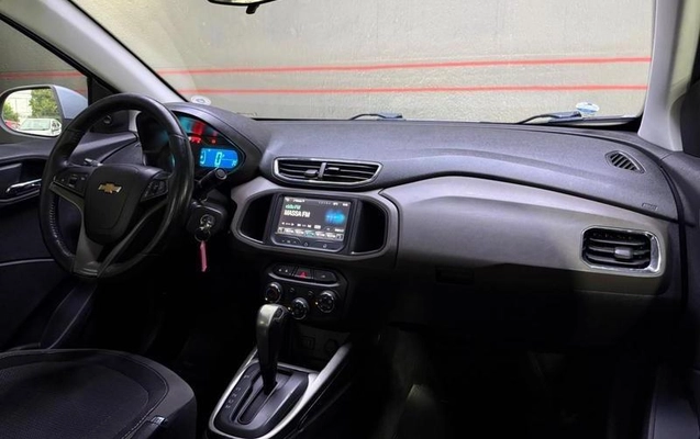 imagem-https://www.socarrao.com.br/sc-vehicle-images-prod/4462965/1793136948213-8541437_12_B_f43166c830.jpeg