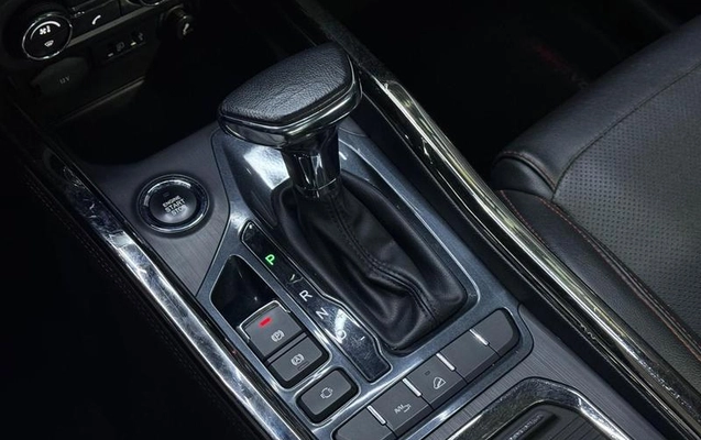 imagem-https://www.socarrao.com.br/sc-vehicle-images-prod/4462977/1793137066030-8590147_18_B_70acd012cf.jpeg