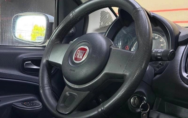 imagem-https://www.socarrao.com.br/sc-vehicle-images-prod/4462988/1793137107555-8451923_10_B_64014aacdd.jpeg
