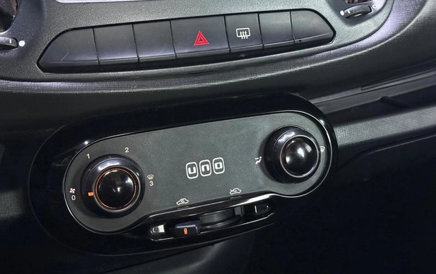 imagem-https://www.socarrao.com.br/sc-vehicle-images-prod/4462988/1793137107565-8451923_17_B_cbe3c68dcc.jpeg