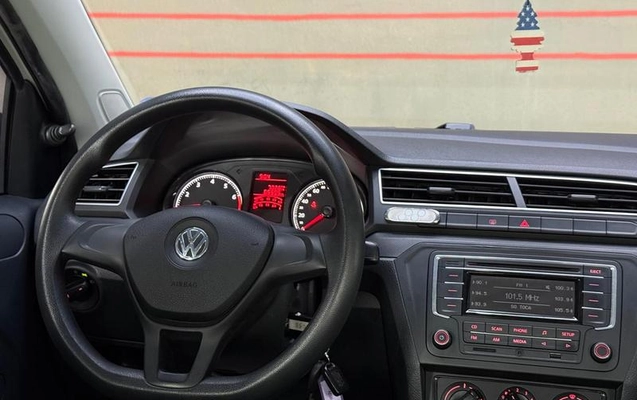 imagem-https://www.socarrao.com.br/sc-vehicle-images-prod/4463000/1793137157703-8462098_10_B_bab6ea7701.jpeg