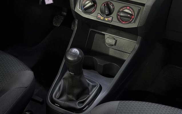 imagem-https://www.socarrao.com.br/sc-vehicle-images-prod/4463000/1793137157713-8462098_17_B_1056ba6da3.jpeg