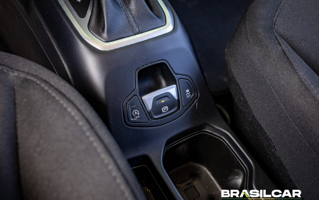 imagem-https://www.socarrao.com.br/sc-vehicle-images-prod/4463190/1793138946188-003_8dd671f912c9e1822b7fb00f79768276.jpg